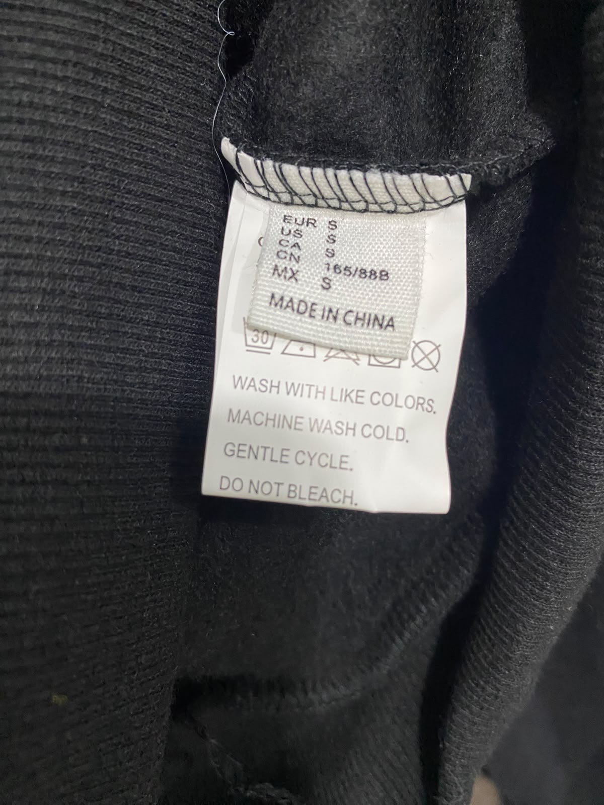 ALO |S| BUST 22| A27| BLACK ALO YOGA HALF-ZIP PULLOVER SWEATSHIRT WITH KANGA POCKET