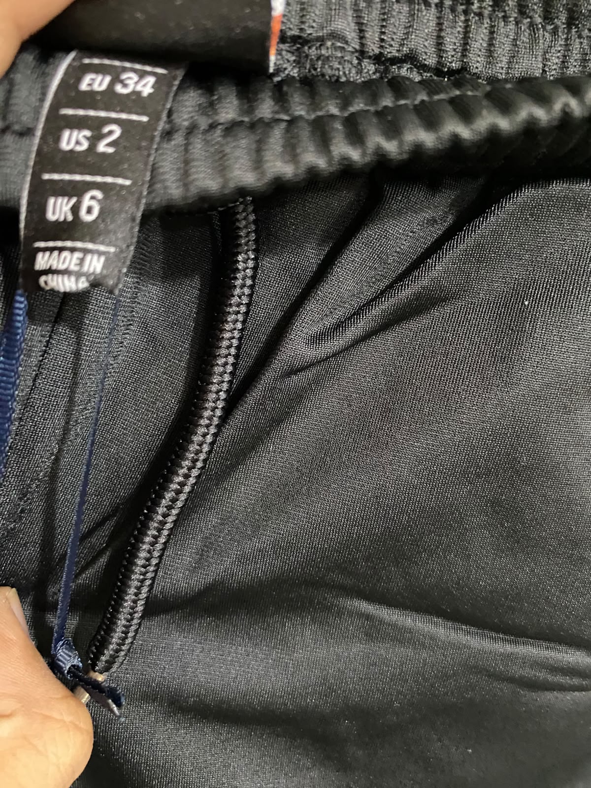 ELLESSE |XS| WAIST 20| A27|BLACK ELLESSE ATHLETIC DRAWSTRING SHORTS