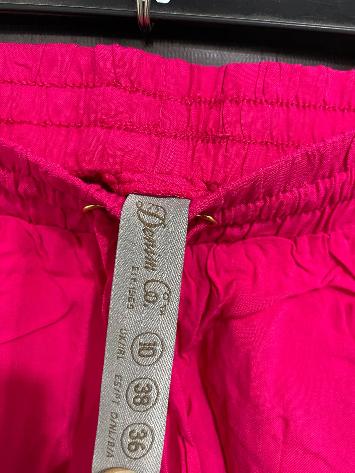 DENIM.CO |S| WAIST 26| A27| VIBRANT HOT PINK DENIM CO. DRAWSTRING LOUNGE SHORTS