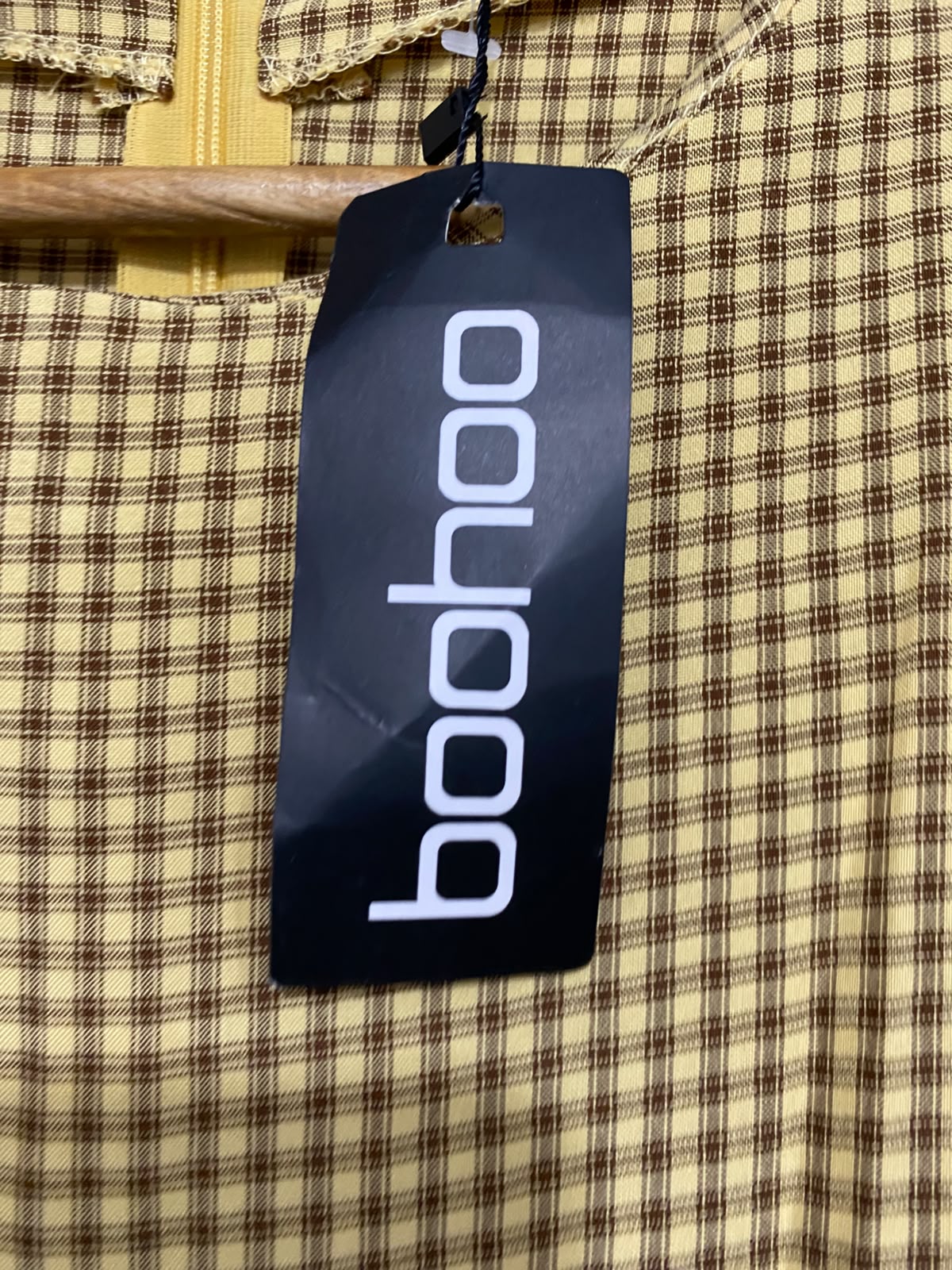 BOOHOO |L| BUST 19| A27| MUSTARD & WHITE GINGHAM RUFFLE-SHOULDER LONG-SLEEVE MIDI DRESS