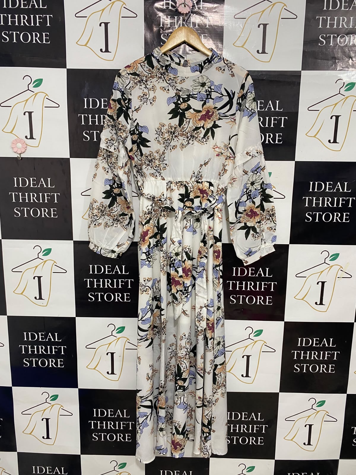 SHEIN |L| BUST 19| A27| WHITE & MULTICOLOR FLORAL HIGH-NECK TIE-WAIST LONG-SLEEVE MIDI DRESS