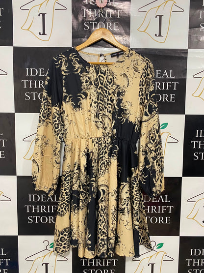 CAMEO ROSE |M| BUST 18| A27| BLACK & BEIGE BAROQUE ANIMAL PRINT LONG-SLEEVE MINI DRESS