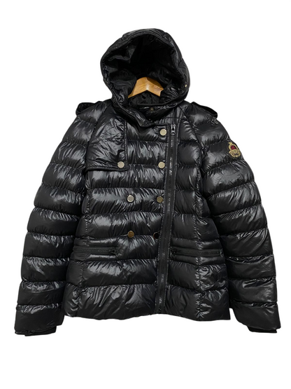 ZELLES |XL| BUST 20| B22| GLOSSY BLACK ASYMMETRIC PUFFER JACKET WITH HOOD & CREST BADGE