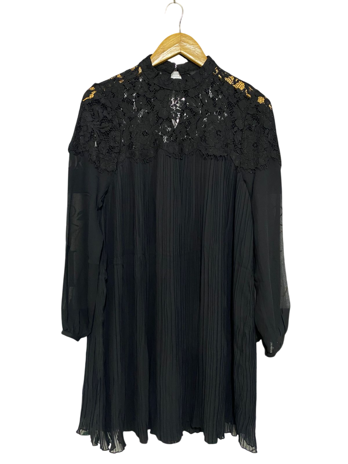 V BY VERY |L| BUST 19| A28| ELEGANT BLACK LACE-YOKE PLEATED LONG-SLEEVE MINI DRESS
