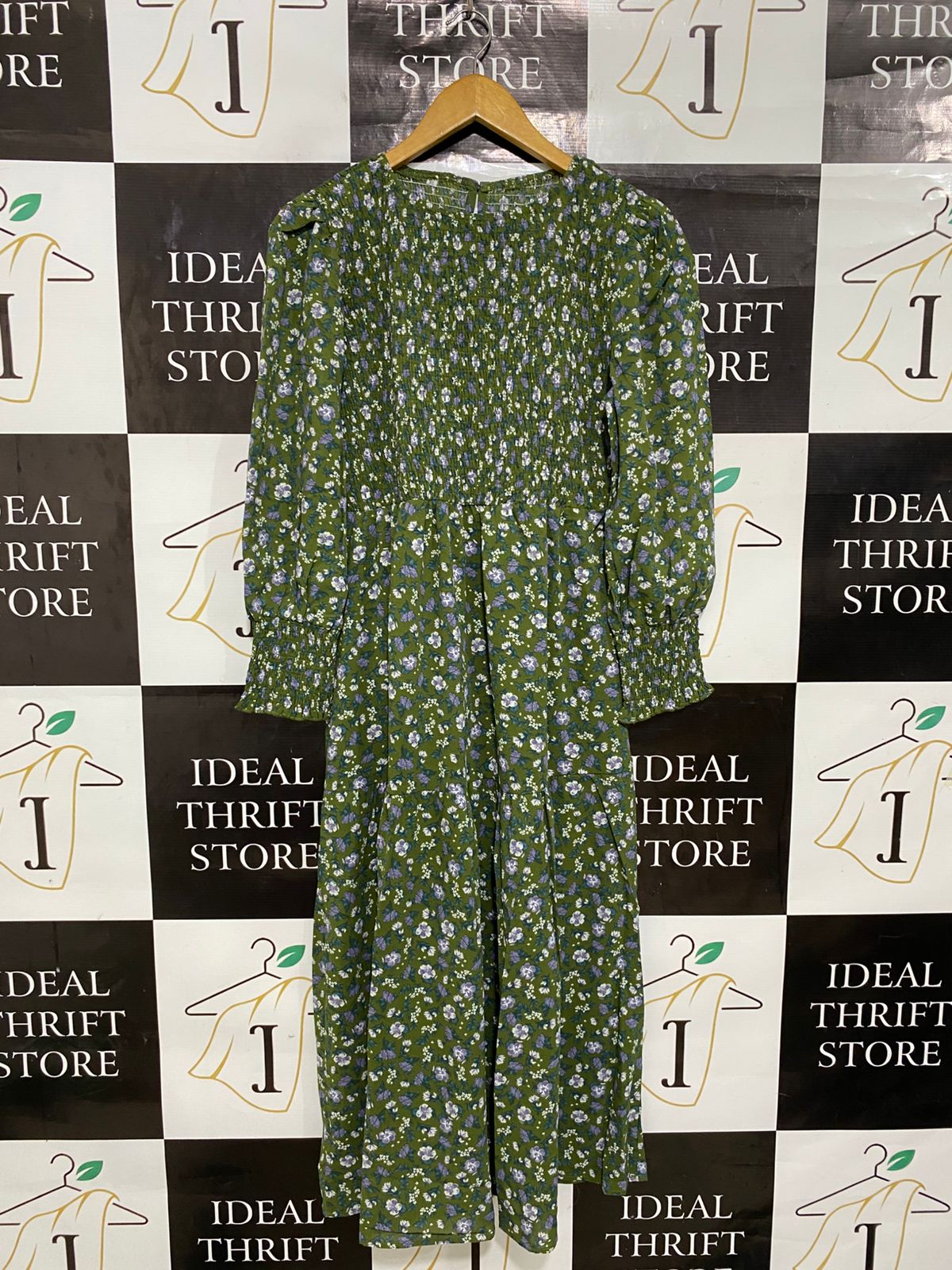 |S| BUST 16| A29| OLIVE GREEN & PURPLE FLORAL SMOCKED LONG-SLEEVE MIDI DRESS