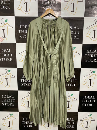 SHEIN |M| BUST FREE| A29| SAGE GREEN PLEATED TIE-WAIST LONG-SLEEVE MIDI DRESS
