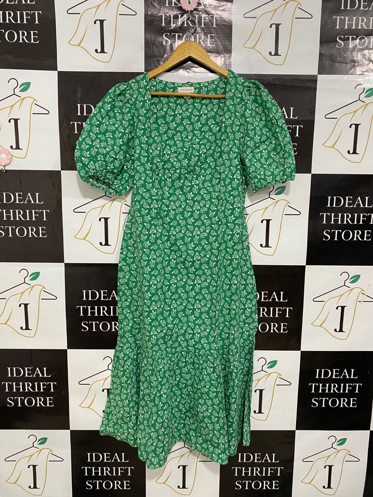MONSOON |L| BUST 19| A29| GREEN & WHITE FLORAL SQUARE-NECK PUFF-SLEEVE MIDI DRESS