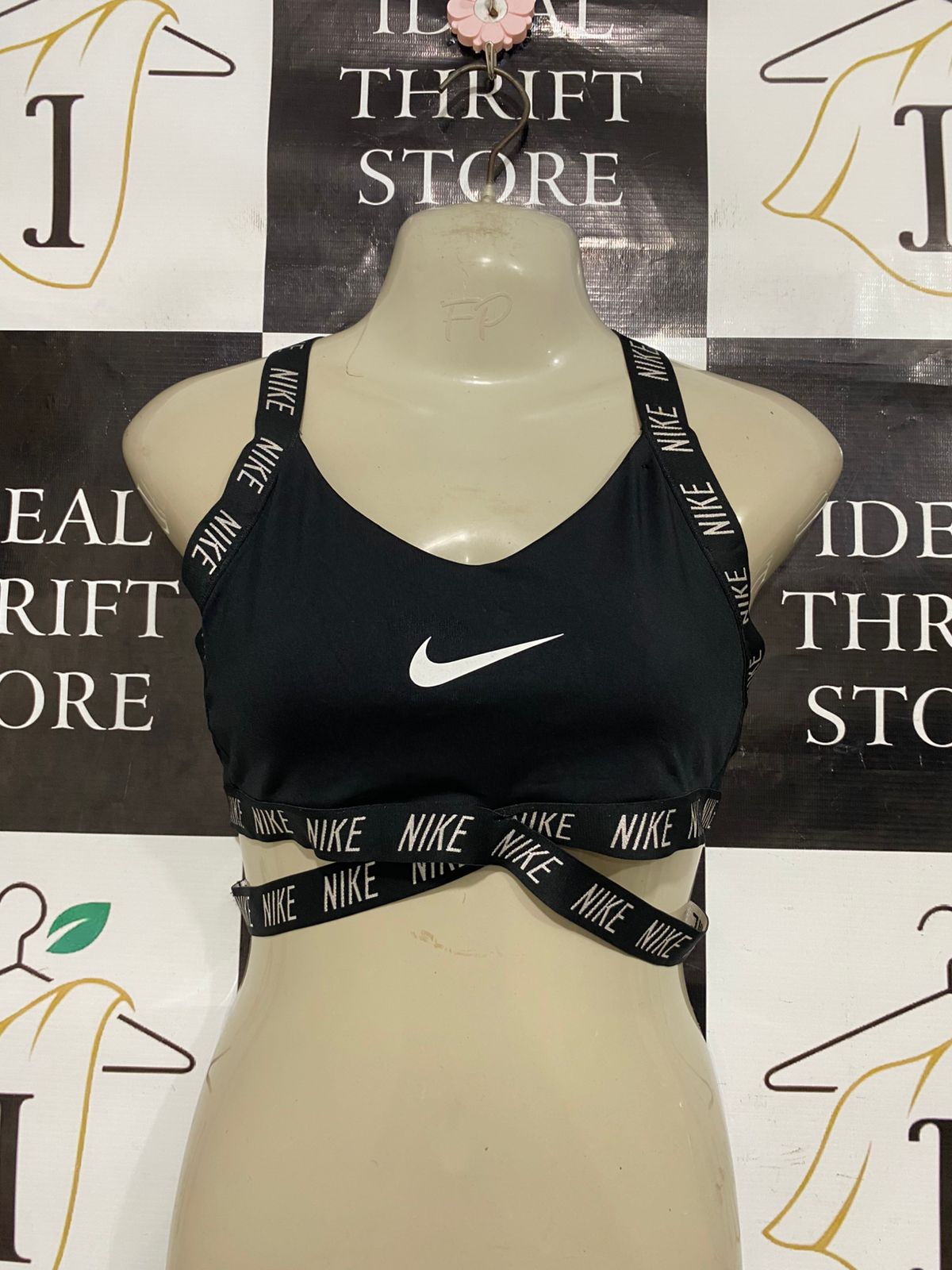 NIKE |XS| BUST 13| A28| BLACK WRAP-STRAP BRANDED ATHLETIC SPORTS BRA / CROP TOP