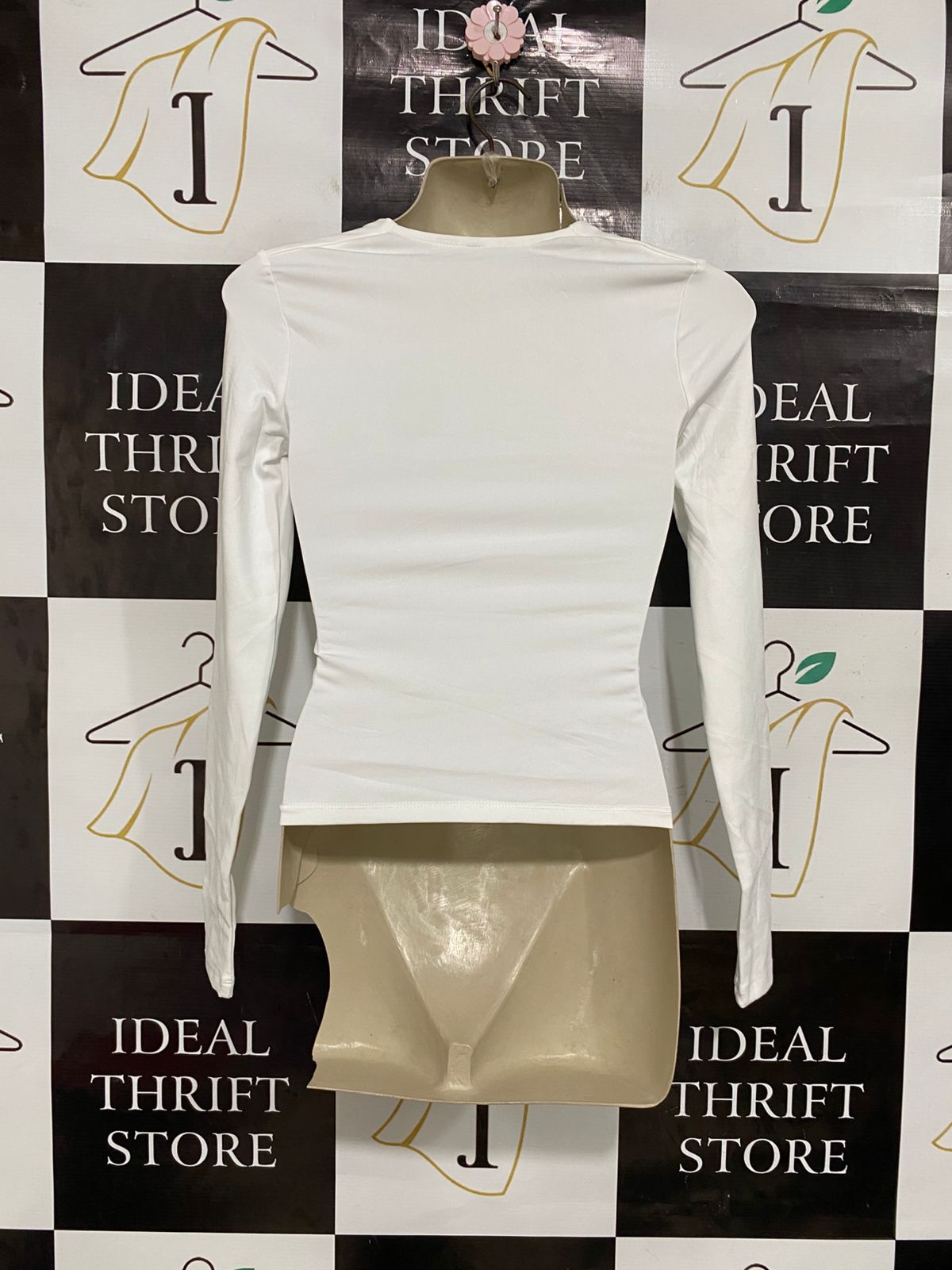 H&M |XS| BUST 12| A28| CLASSIC WHITE SQUARE-NECK LONG-SLEEVE CROP TOP