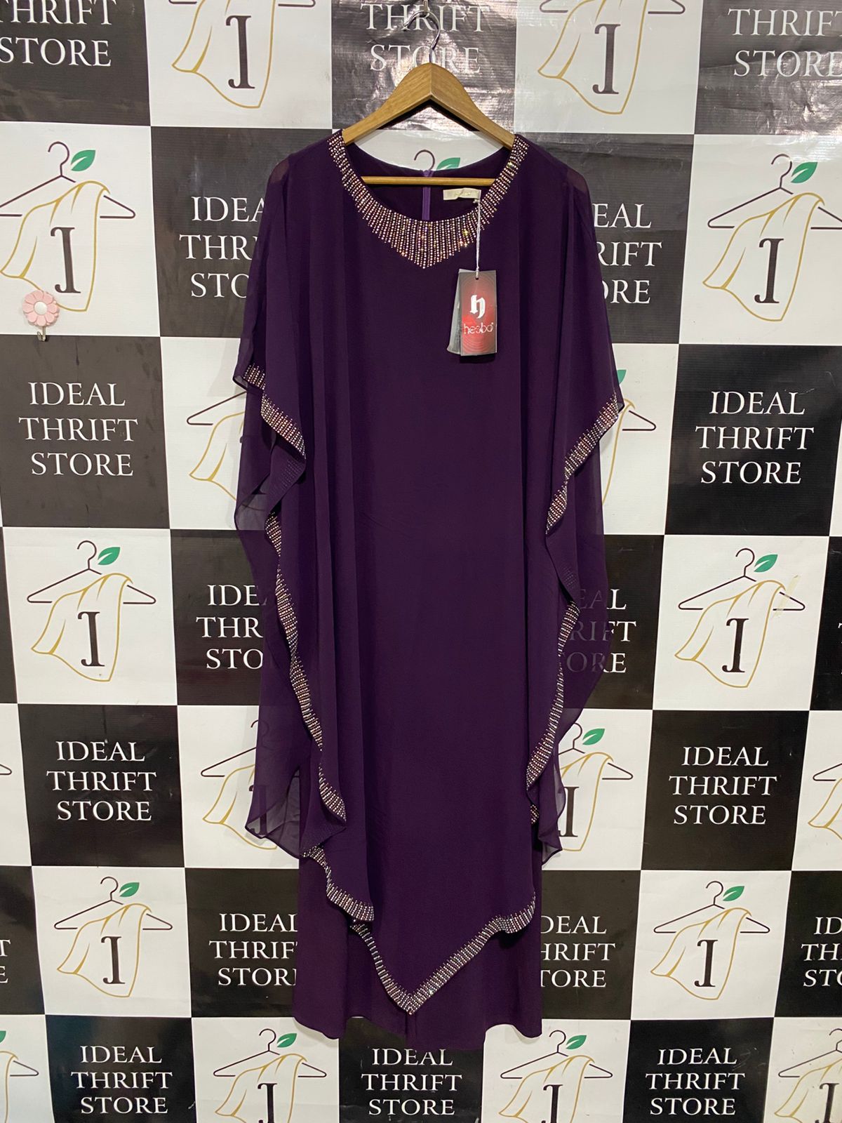 HESBA |M| BUST 18| A28| ELEGANT DEEP PLUM PURPLE RHINESTONE-TRIM CAFTAN / MAXI DRESS
