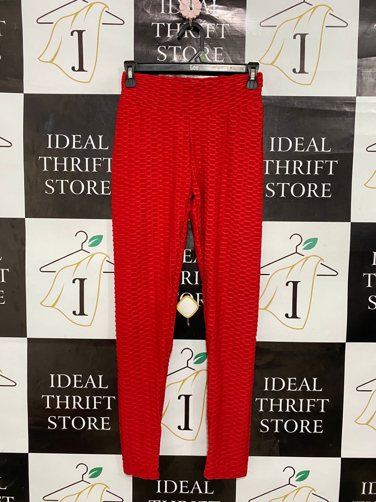 |M| WAIST 24| A28| VIBRANT RED TEXTURED ANTI-CELLULITE HIGH-WAISTED ATHLETIC LEGGINGS