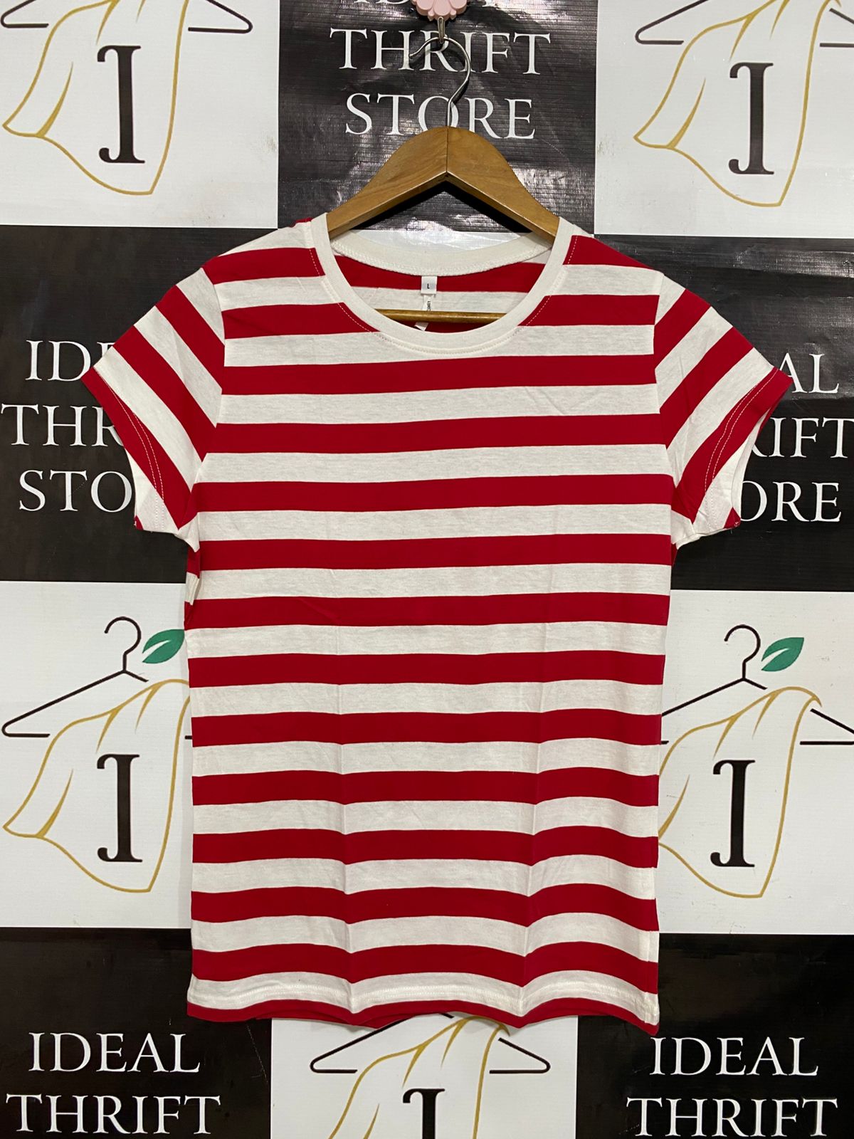 CONTINENTAL |M| BUST 18| A28| RED & WHITE HORIZONTAL STRIPED CREW-NECK T-SHIRT