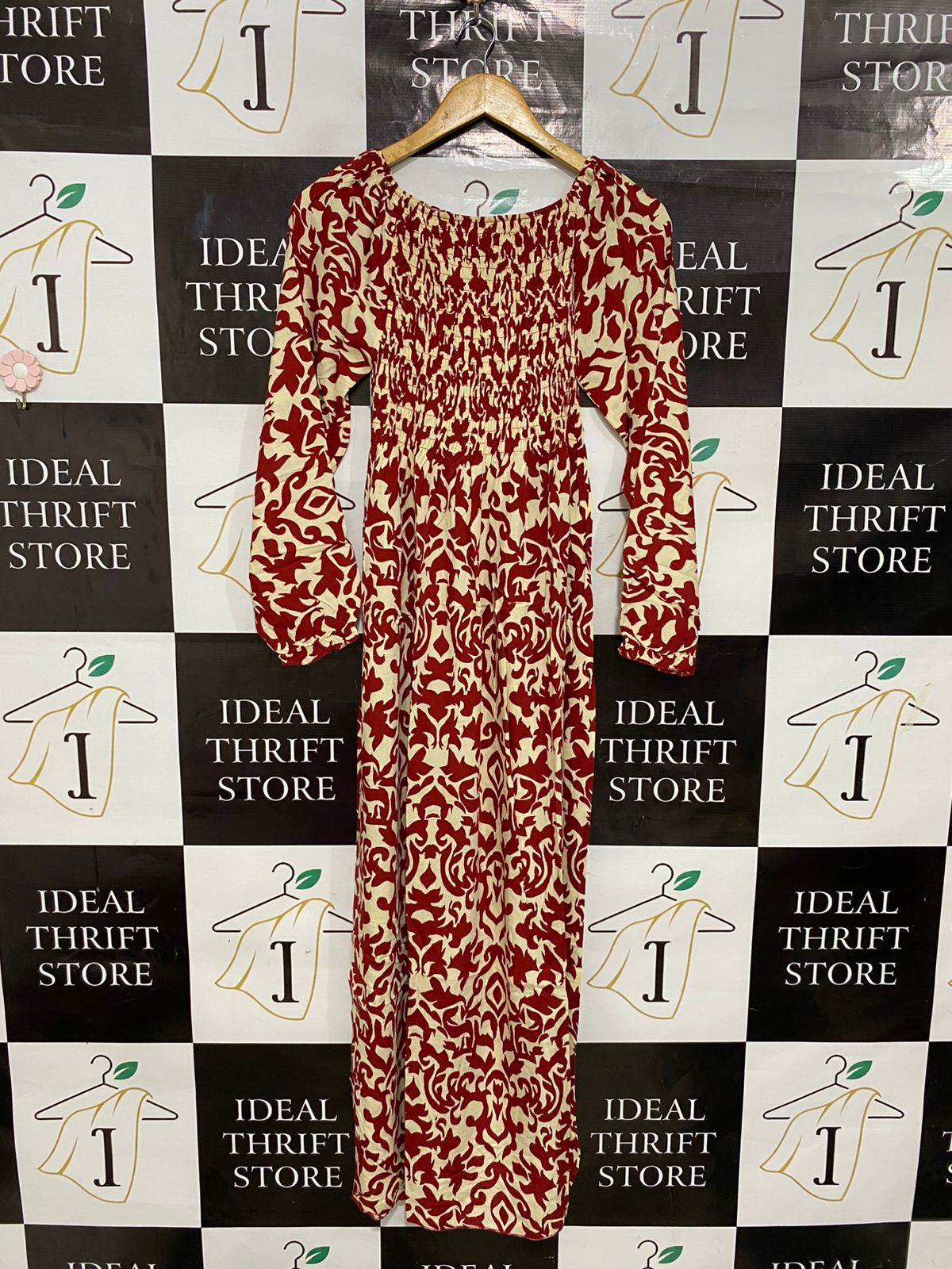 FASHION |M/L| BUST 12| A28| RED & BEIGE DAMASK PRINT SMOCKED LONG-SLEEVE MAXI DRESS