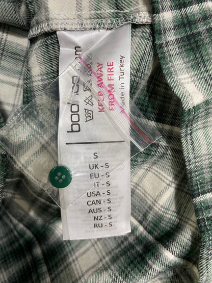 BOOHOO |S| BUST 23| A28| GREEN & WHITE PLAID OVERSIZED BUTTON-DOWN SHIRT / TUNIC