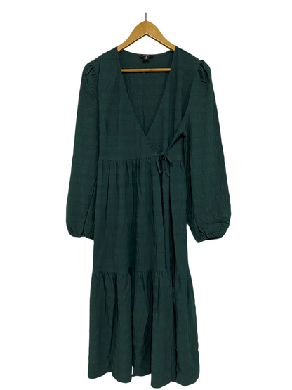 MONKL |M| BUST 17| A30| DARK GREEN TEXTURED WRAP-STYLE LONG-SLEEVE TIERED MIDI DRESS