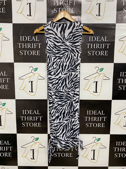 REBELLIOUS |S| BUST 12| A30| BLACK & WHITE ZEBRA PRINT SIDE-RUCHED MIDI DRESS