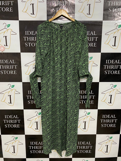 MONKL |M| BUST 23| A30| GREEN & BLACK WAVY ABSTRACT PRINT LONG-SLEEVE MIDI DRESS