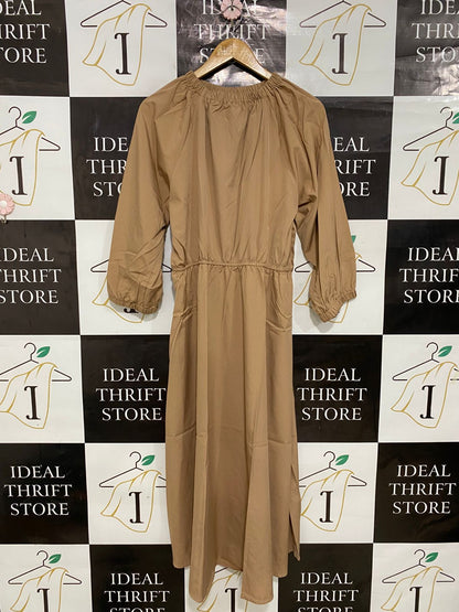 |XL| BUST 18| A30| CLASSIC CAMEL ELASTICATED ROUND-NECK LONG-SLEEVE MIDI DRESS