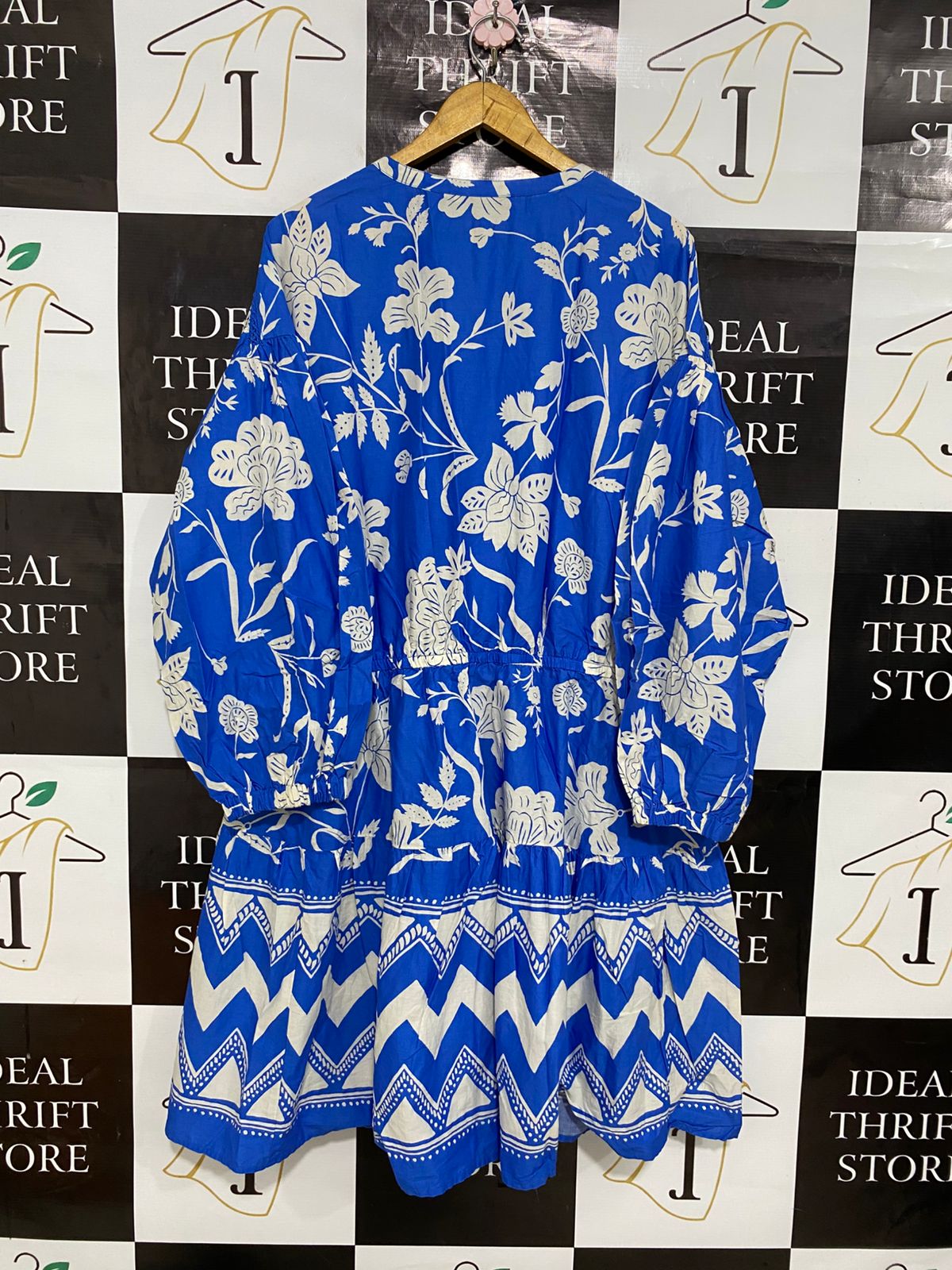 GEORGE |L| BUST FREE| A30| BLUE & WHITE FLORAL & GEOMETRIC BORDER PRINT LONG-SLEEVE TIE-WAIST DRESS