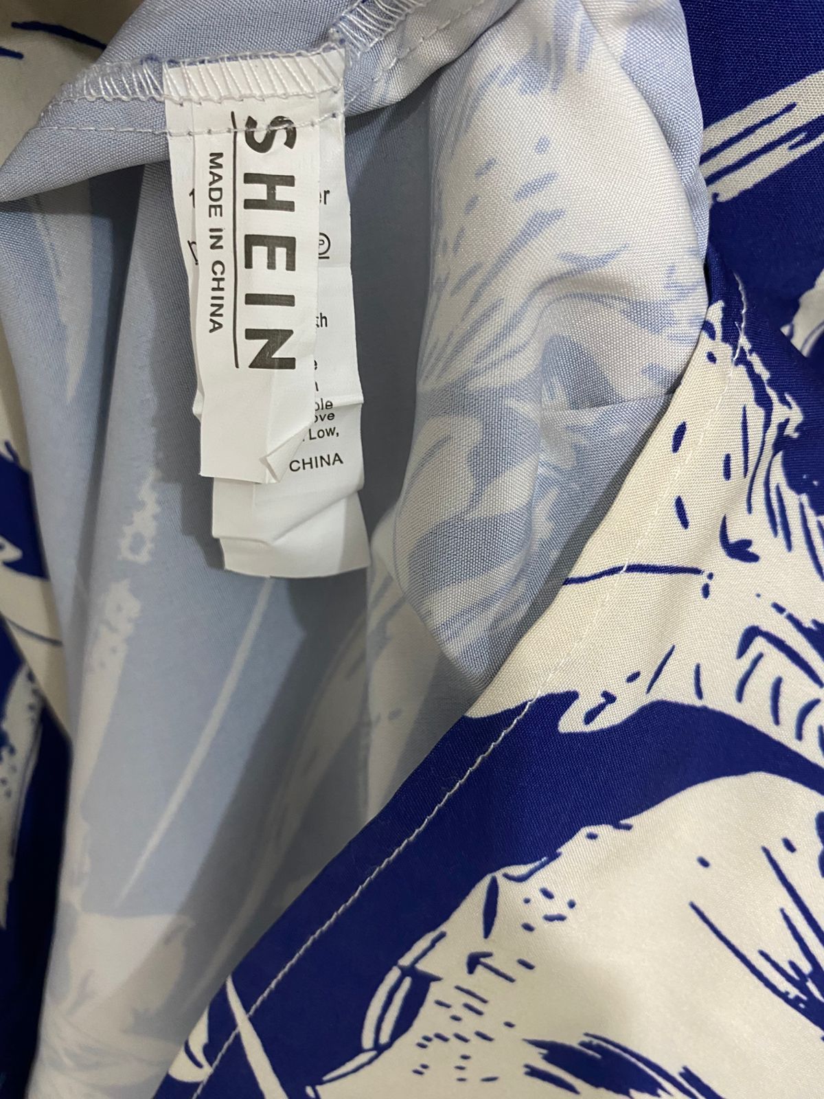 SHEIN |XS| BUST 17| A30| BLUE & WHITE LARGE FLORAL PRINT SHIRT-STYLE LONG-SLEEVE MIDI DRESS
