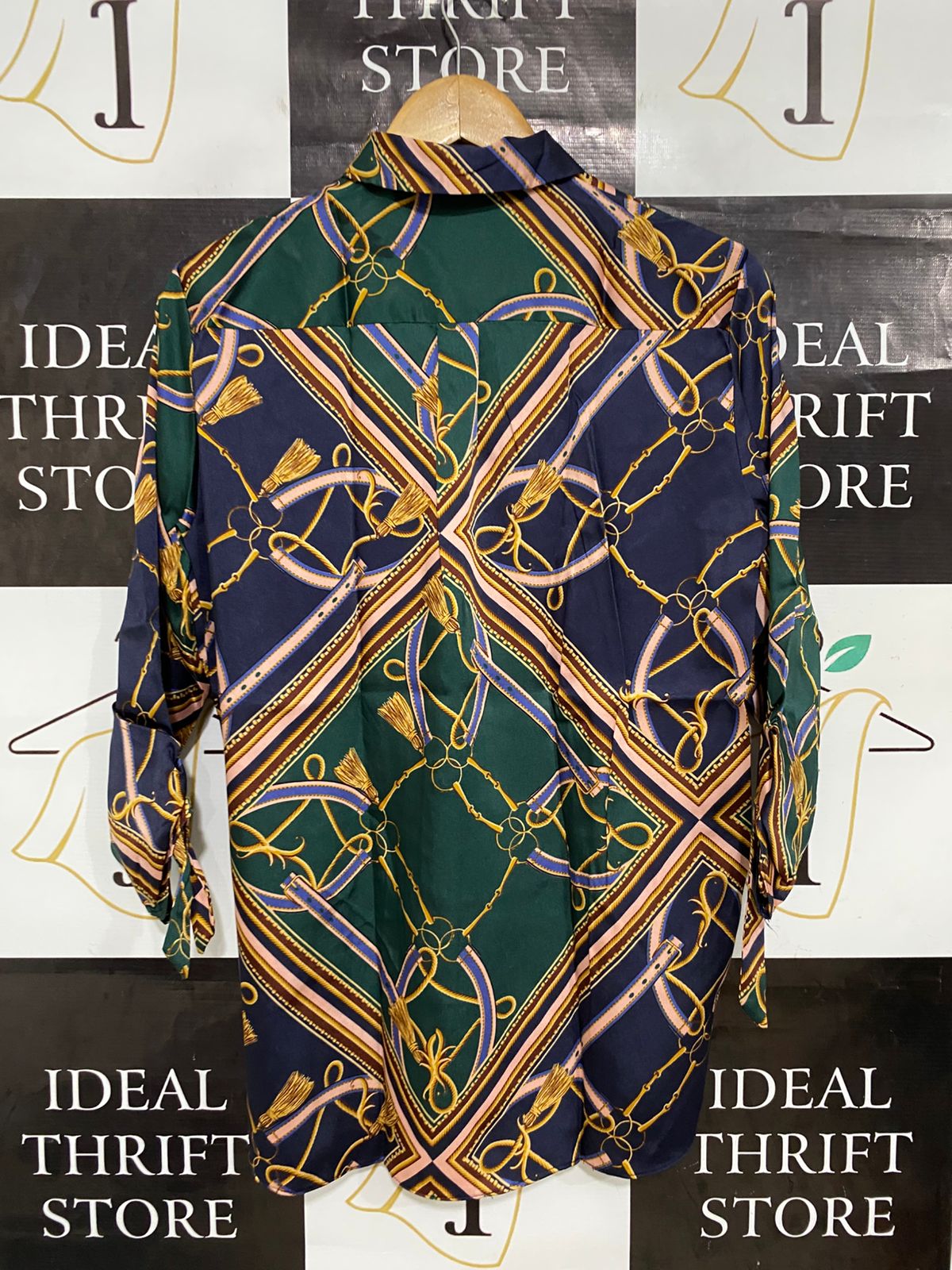 RIVER ISLAND |S| BUST 19| A29| NAVY & GREEN BAROQUE SCARF-PRINT LONG-SLEEVE SHIRT