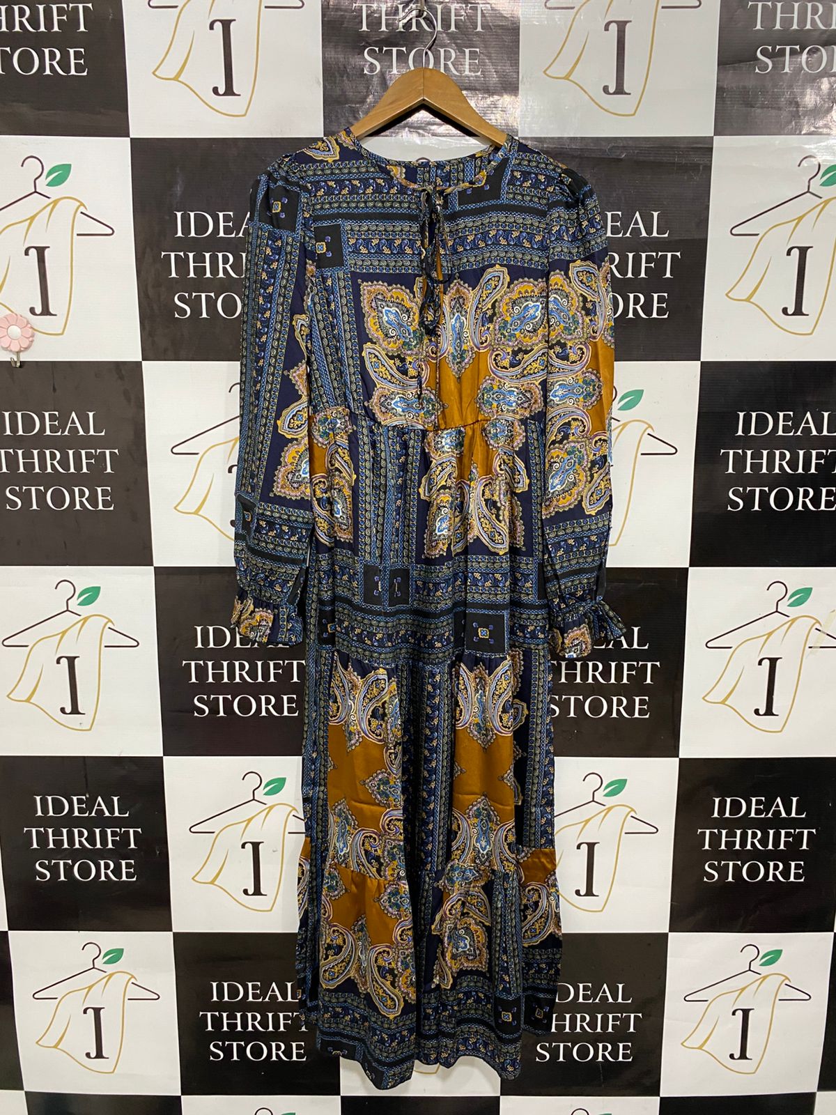 |M| BUST 17| A29| NAVY & MUSTARD PAISLEY SCARF-PRINT TIERED LONG-SLEEVE MAXI DRESS