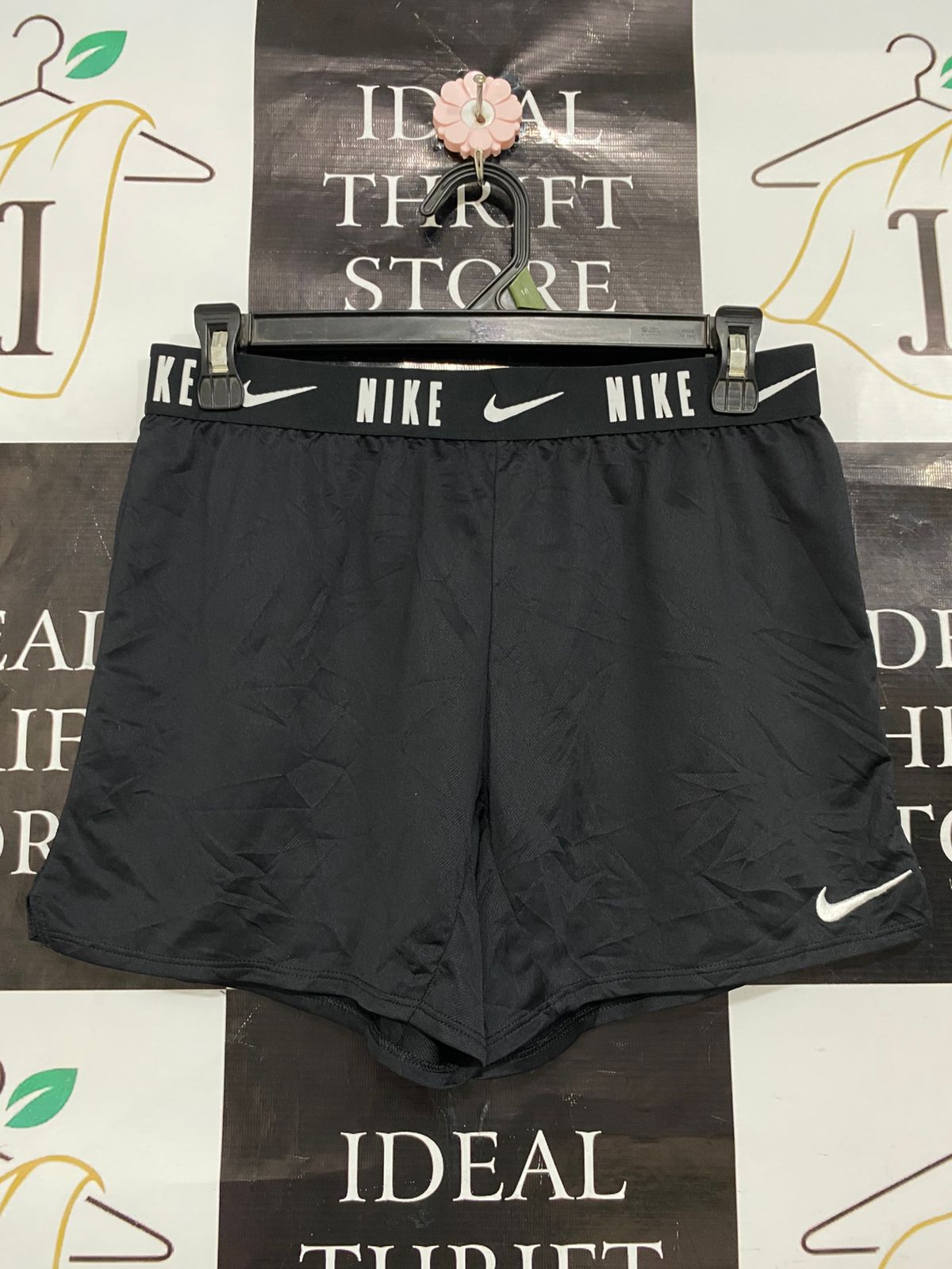 NIKE |XL| WAIST 28| A29| BLACK BRANDED WAISTBAND ATHLETIC RUNNING SHORTS