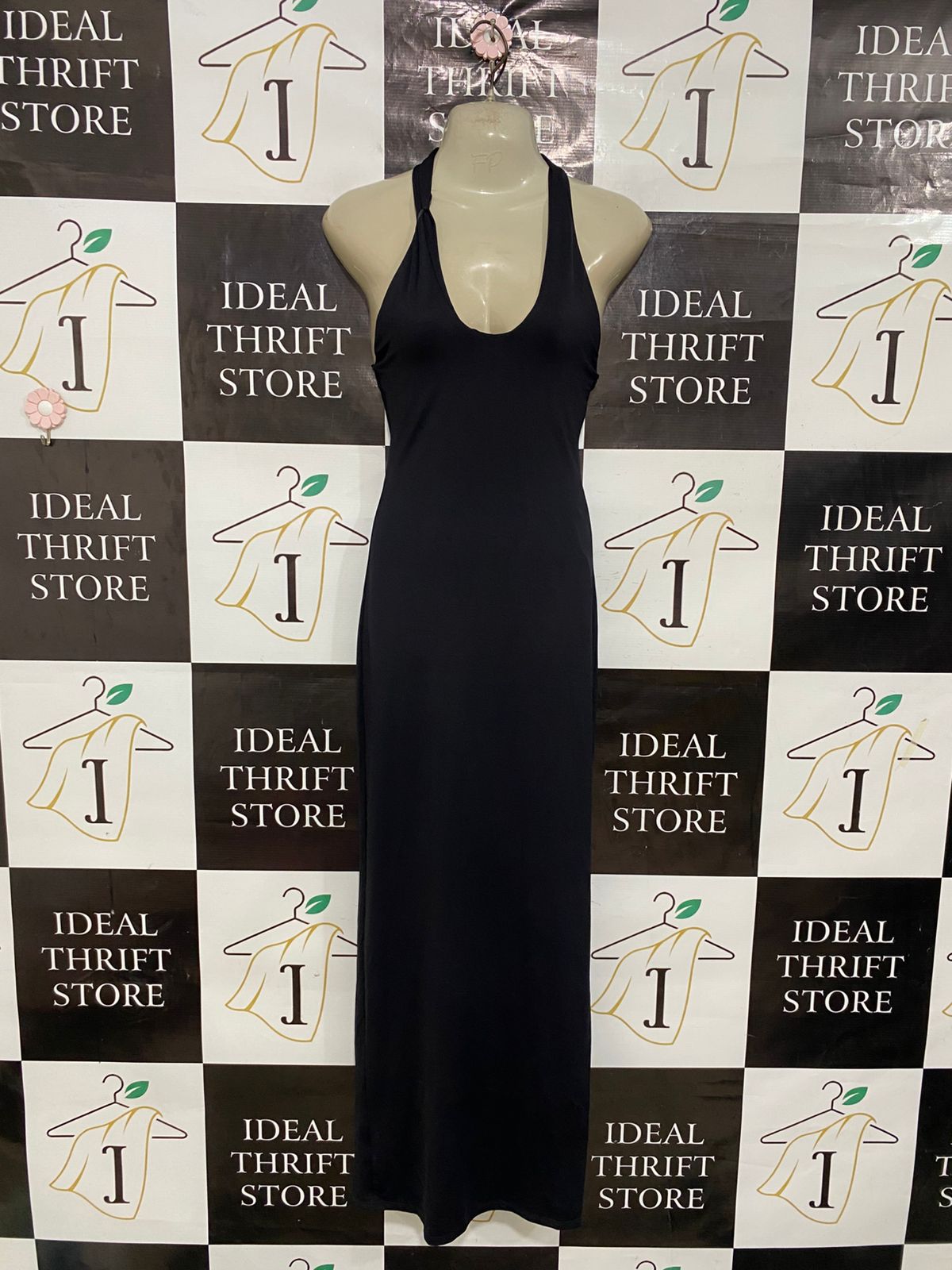 BERSHKA |S| BUST 15| A29| BLACK HALTER-NECK SLEEVELESS MAXI DRESS
