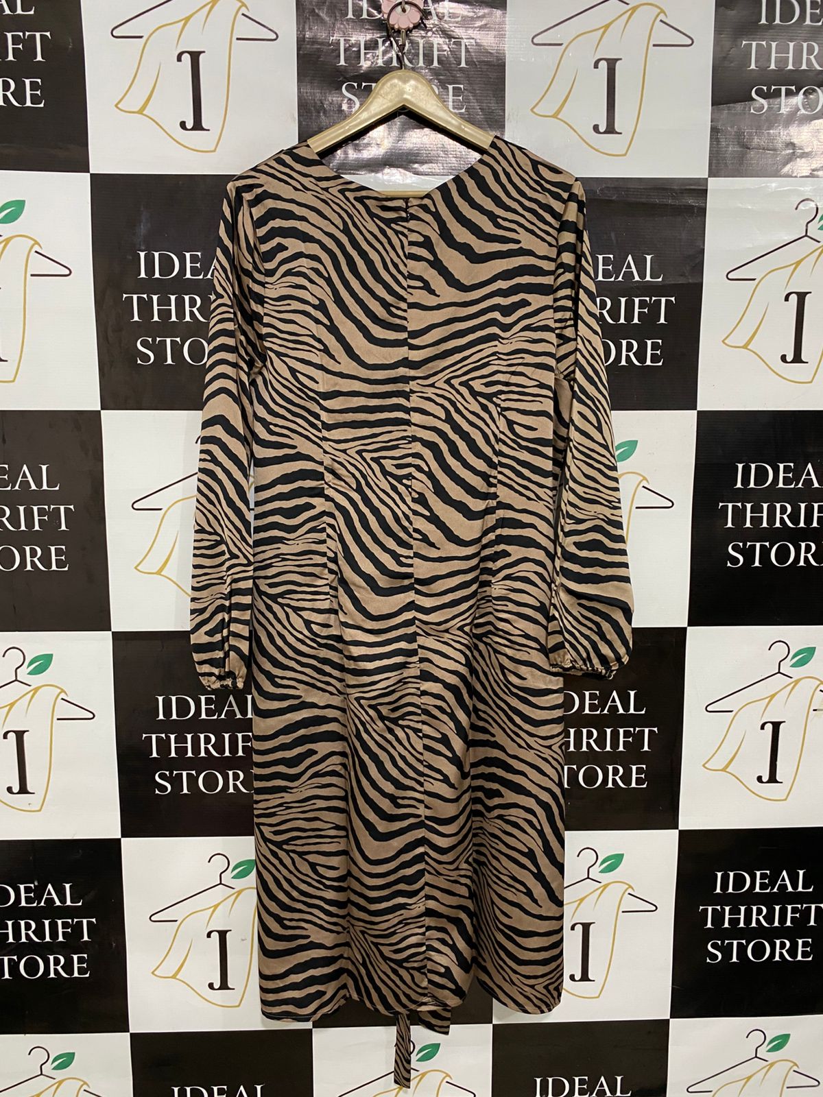 YUMI |M| BUST 20| A29| BEIGE & BLACK ZEBRA ANIMAL PRINT LONG-SLEEVE TIE-WAIST MIDI DRESS