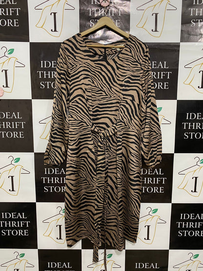 YUMI |M| BUST 20| A29| BEIGE & BLACK ZEBRA ANIMAL PRINT LONG-SLEEVE TIE-WAIST MIDI DRESS