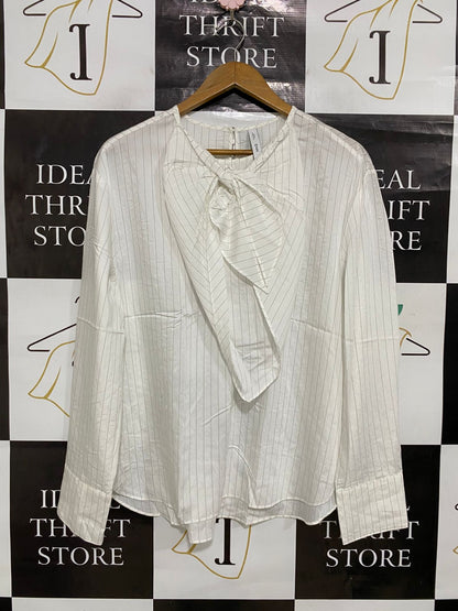 MNG |M| BUST 21| A29| WHITE & BLACK PINSTRIPE BOW-FRONT LONG-SLEEVE SHIRT