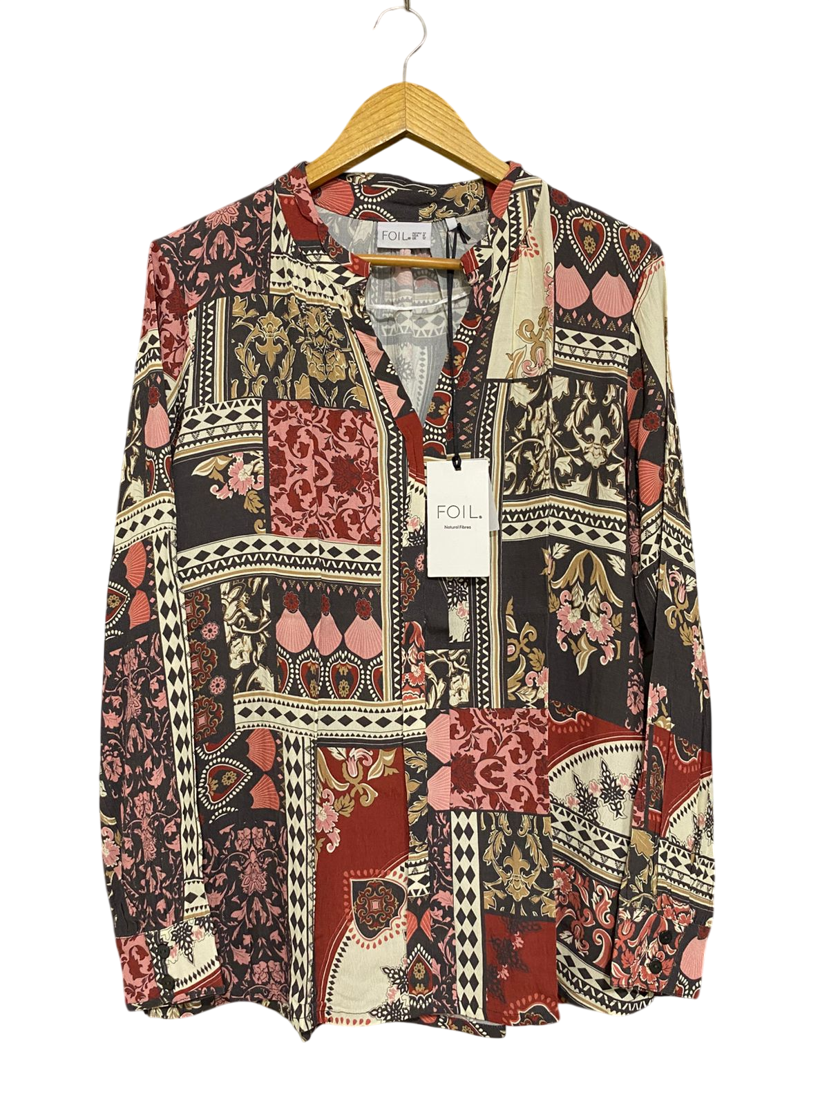 FOIL |L| BUST 21| A31| MULTICOLOR PATCHWORK PRINT LONG-SLEEVE V-NECK BLOUSE