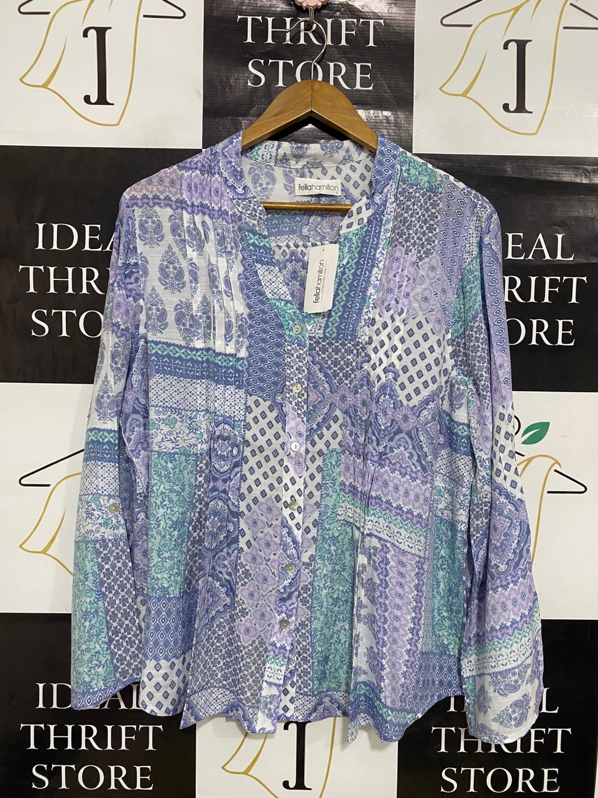 FELLA HAMILTON |L| BUST 21| A31| PURPLE & BLUE PATCHWORK PRINT V-NECK LONG-SLEEVE BLOUSE