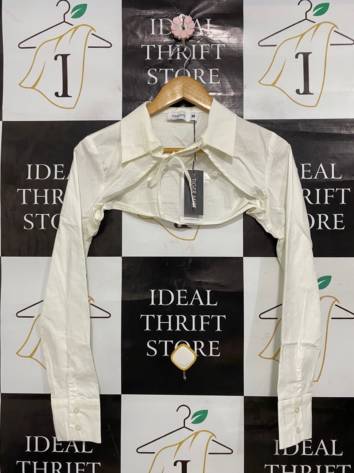 TIGER MIST |M| BUST 16| A30| WHITE COLLARED BOLERO SHrug LONG-SLEEVE CROP TOP