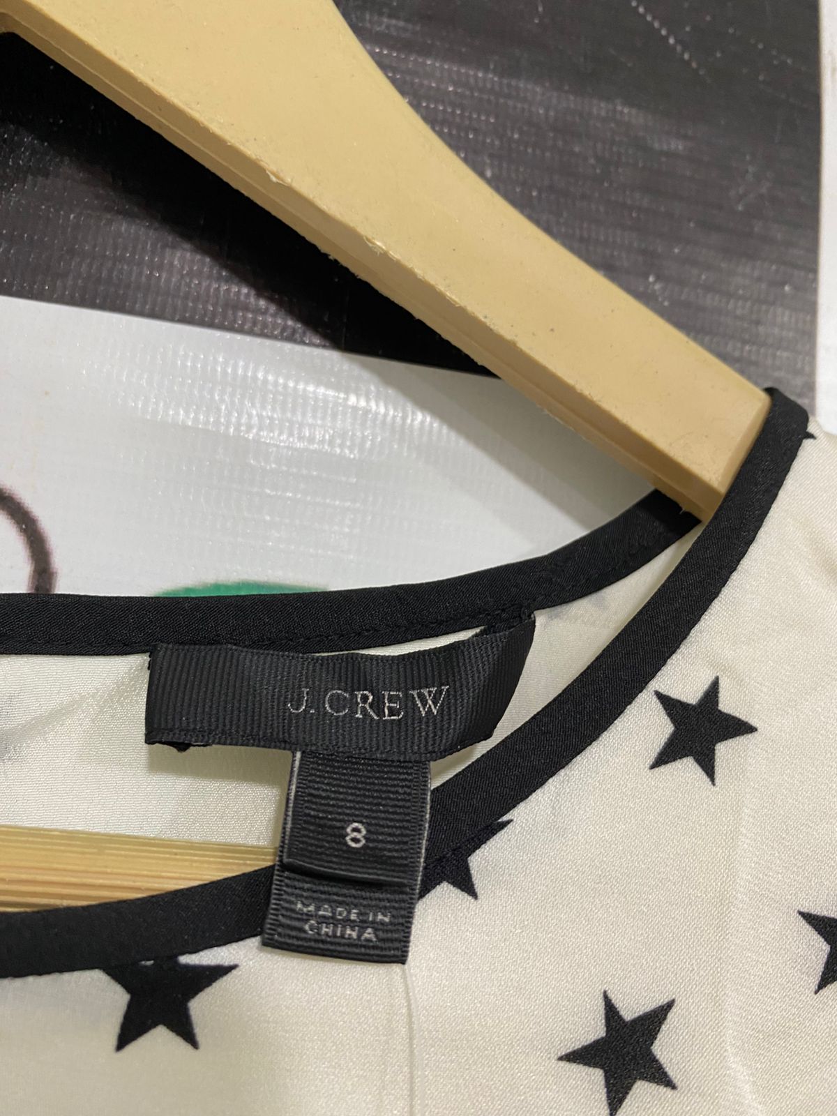 J. CREW |S| BUST 18| A30| CREAM & BLACK STAR PRINT RUFFLE-TRIM LONG-SLEEVE BLOUSE