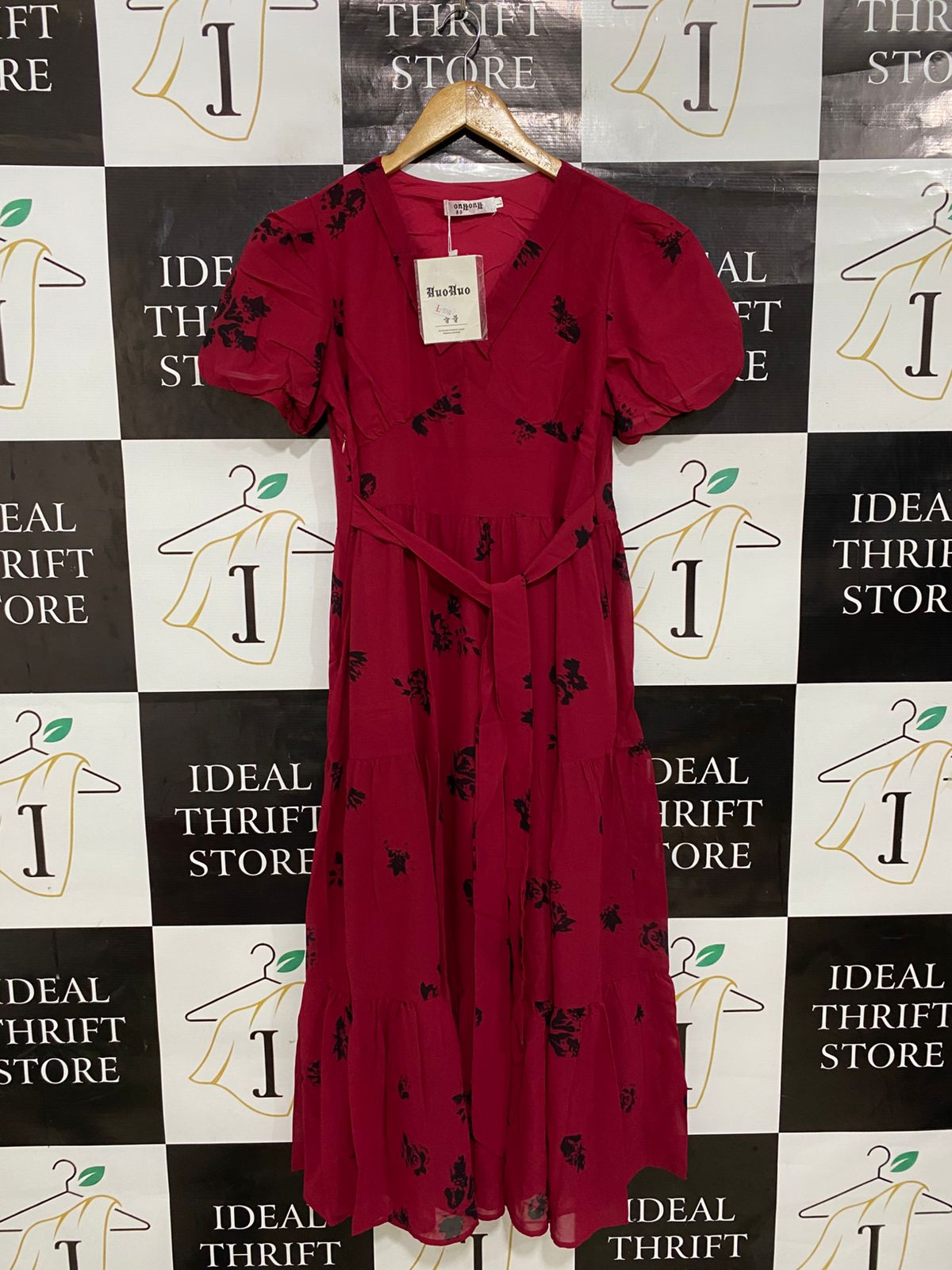 ONH ONH |L| BUST 17| A30| MAGENTA & BLACK FLORAL PRINT V-NECK TIERED MIDI DRESS