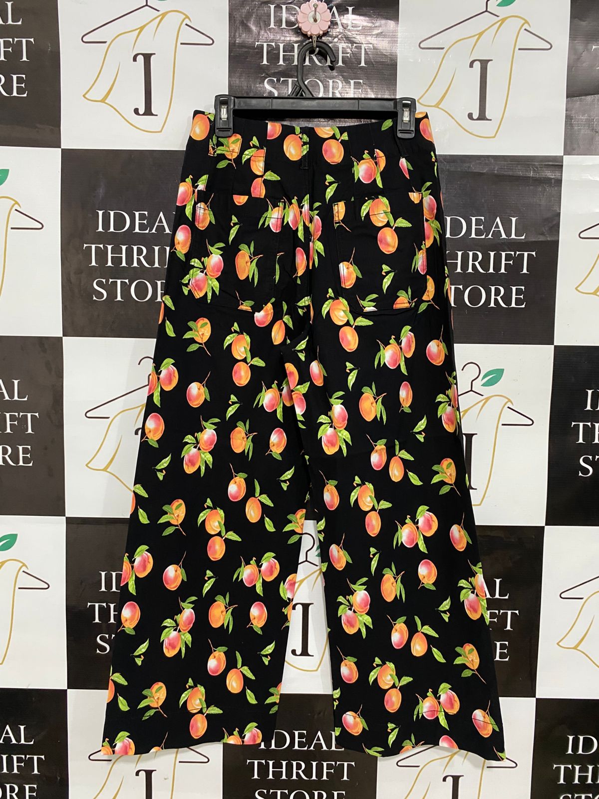 ANTHROPOLOGIE |M| WAIST 28| A30| BLACK & ORANGE PEACH FRUIT PRINT WIDE-LEG CROP PANTS