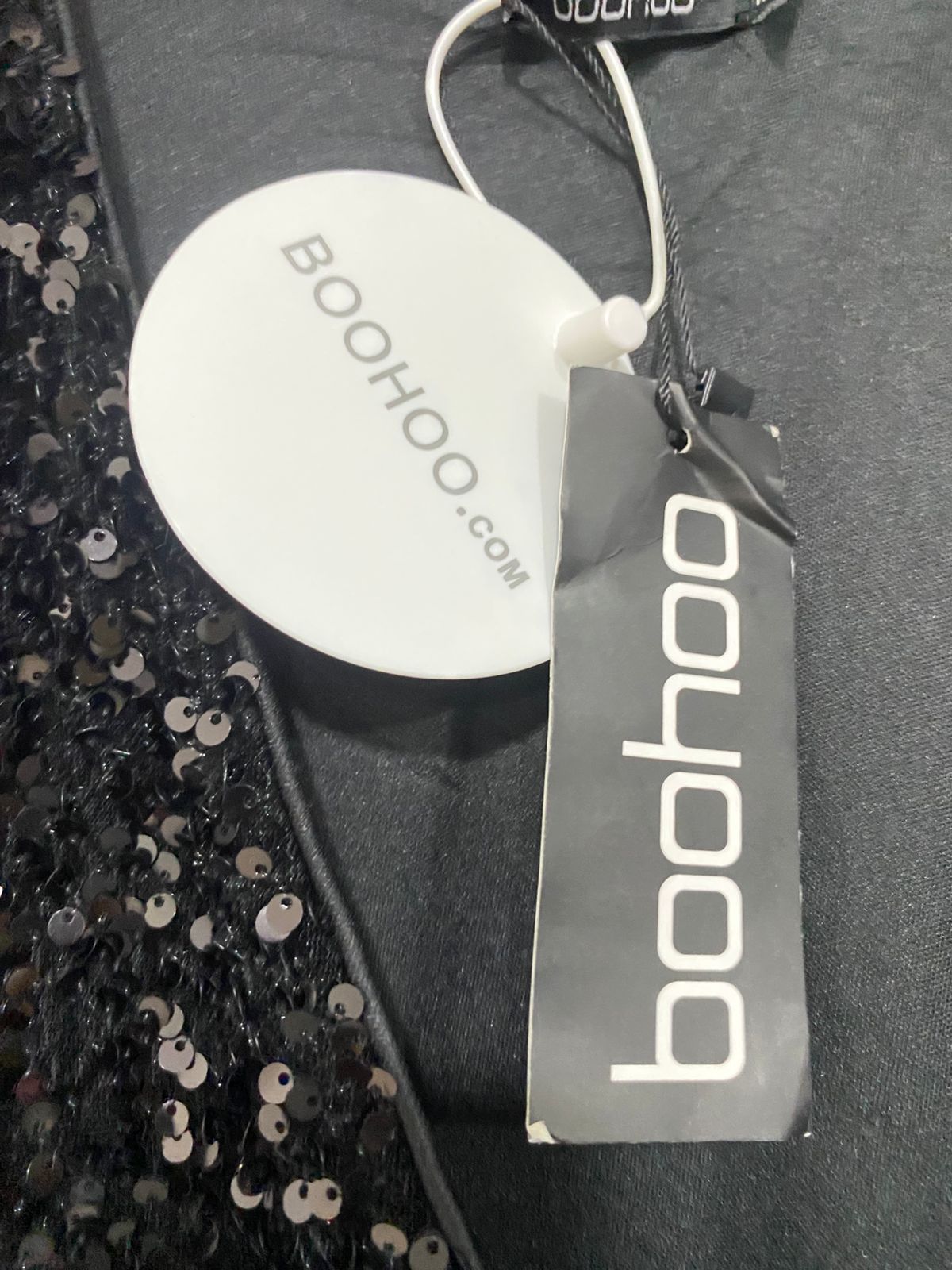 BOOHOO |S| BUST 19| A30| BLACK SEQUIN LONG-SLEEVE WRAP MIDI DRESS