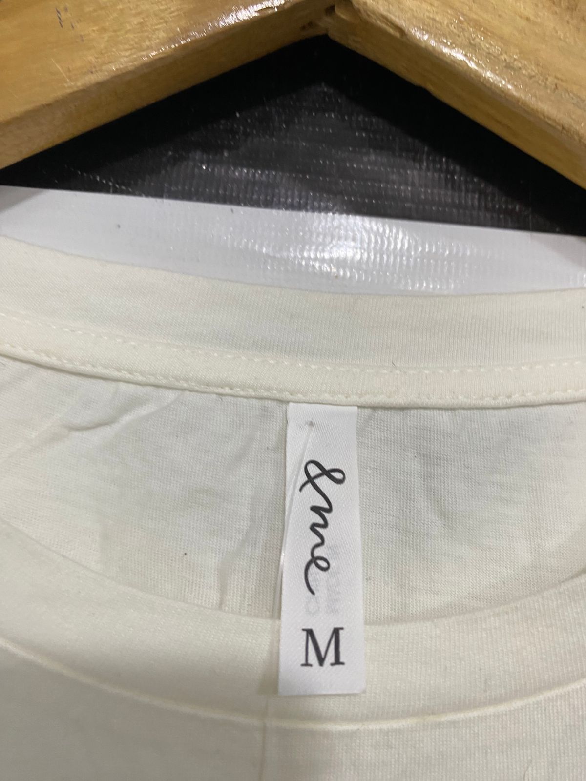 & ME |M| BUST 19| A30| WHITE BRODERIE ANGLAISE SLEEVELESS TEE