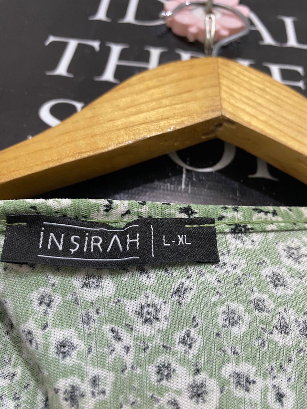 INSIRAH |L| BUST 17| A30| SAGE GREEN FLORAL RUFFLE-TRIM LONG-SLEEVE MIDI DRESS