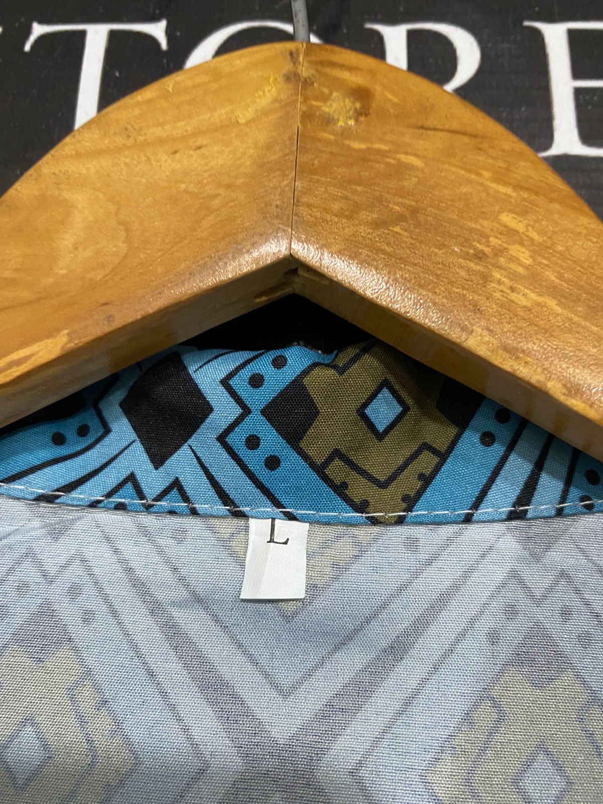 |L| A32| BLUE GEOMETRIC DIAMOND PRINT LONG-SLEEVE SHIRT & PANTS CO-ORD SET