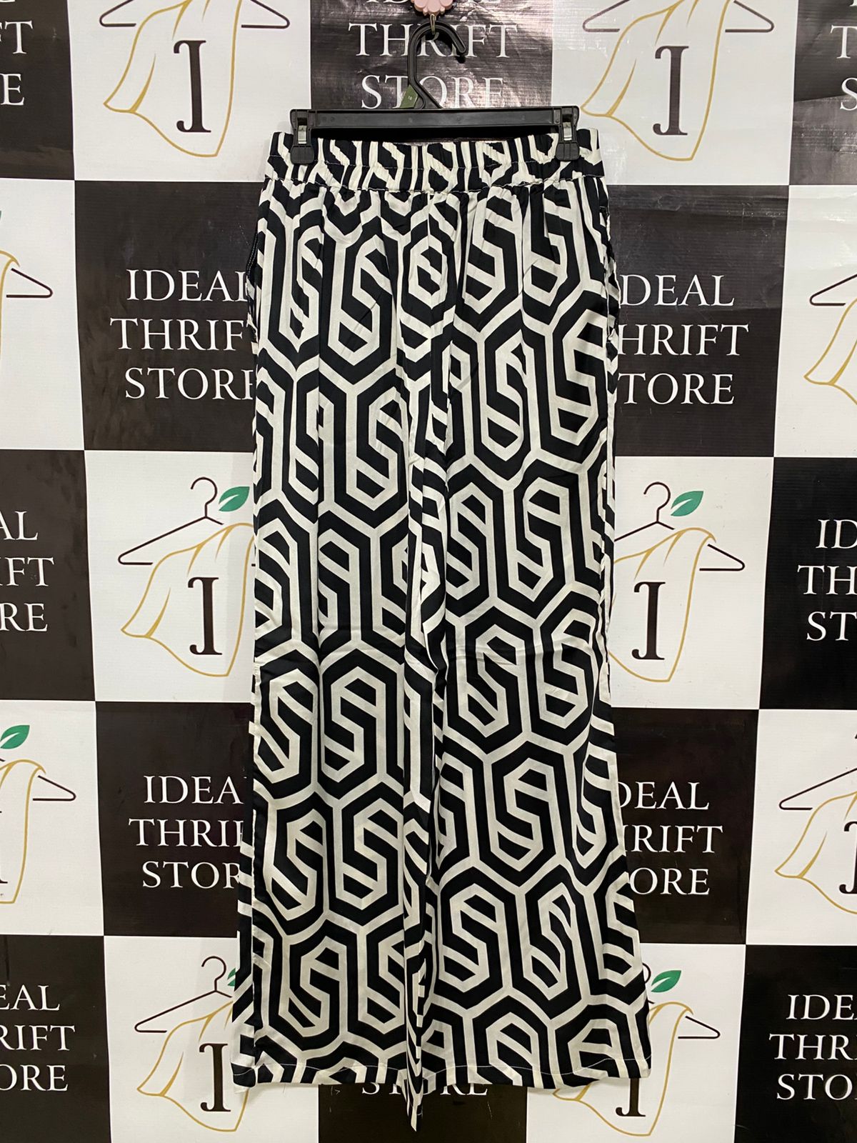 FRIENDS LIKE THESE |XS| WAIST 24| A32| BLACK & WHITE GEOMETRIC PRINT WIDE-LEG TROUSERS