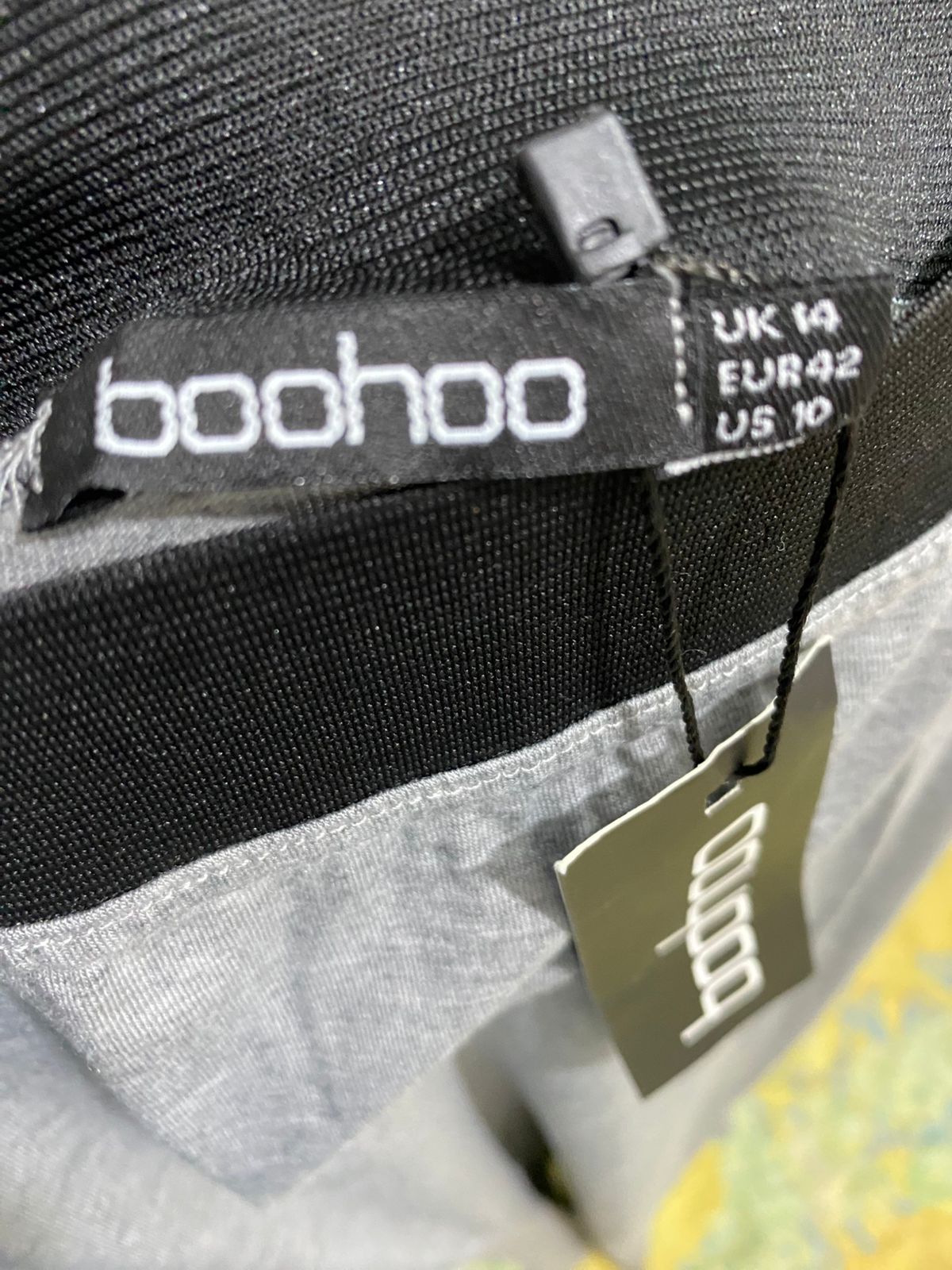 BOOHOO |S| WAIST 26| A32| GREY MARLED MIDI SKIRT