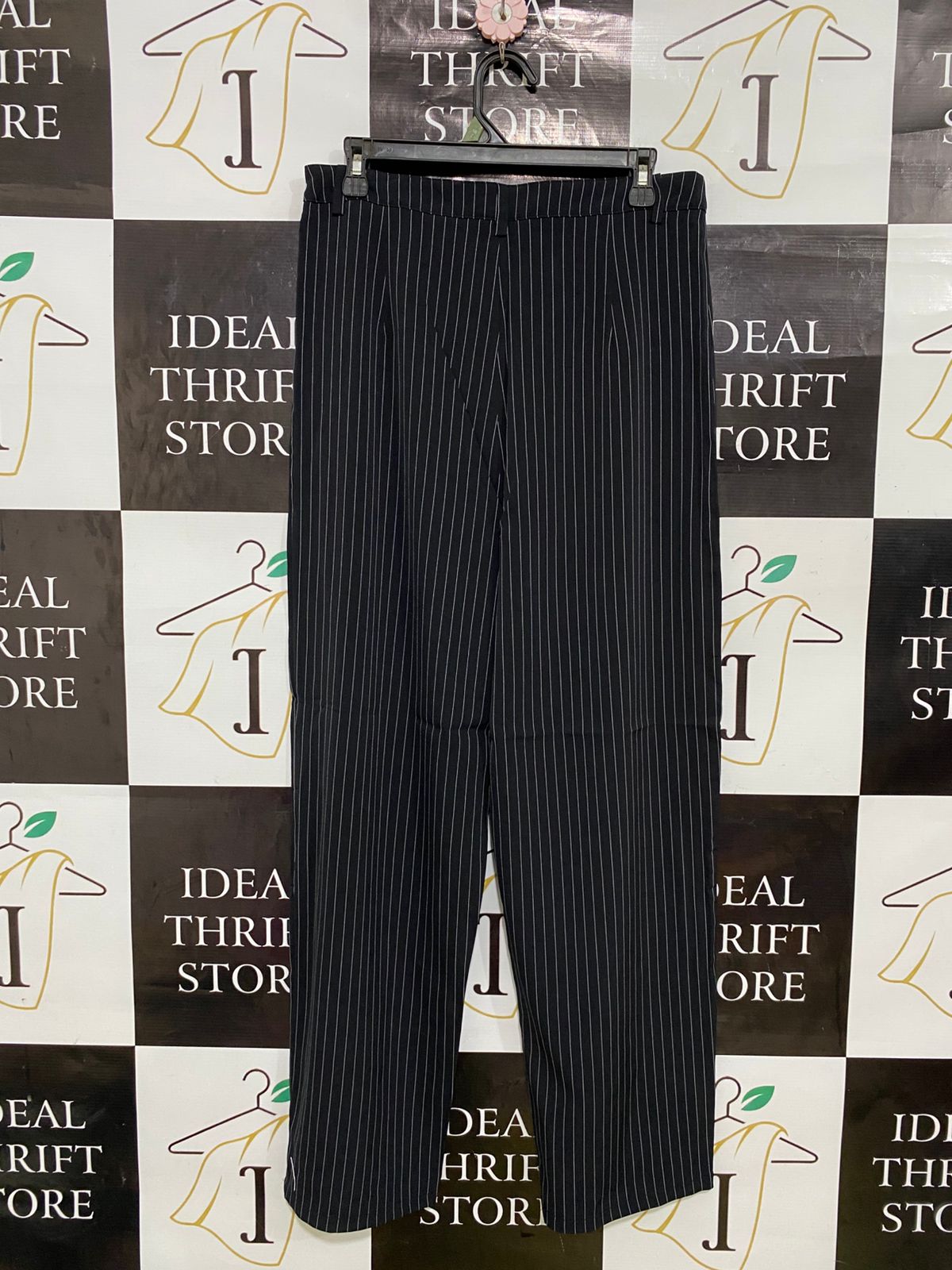 BEGINNING BOUTIQUE |XL| WAIST 32| A31| BLACK & WHITE PINSTRIPE TAILORED WIDE-LEG TROUSERS