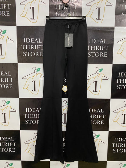PRETTYLITTLE THING |XS| WAIST 20| A31| BLACK HIGH-WAISTED FLARED PANTS