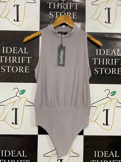 BOOHOO |S| BUST 15| A31| GREY MOCK NECK SLEEVELESS BODYSUIT