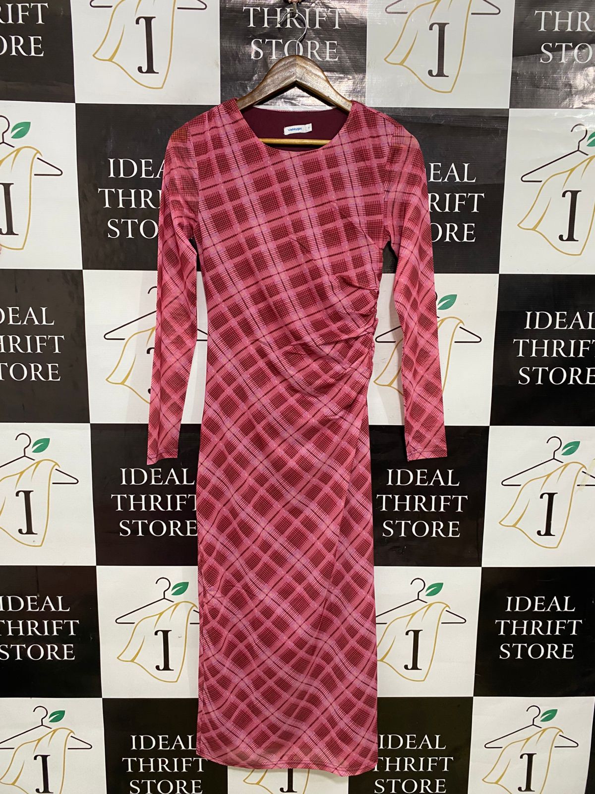VALLEY GIRL |S| BUST 14| A31| PINK PLAID MESH LONG-SLEEVE MIDI DRESS