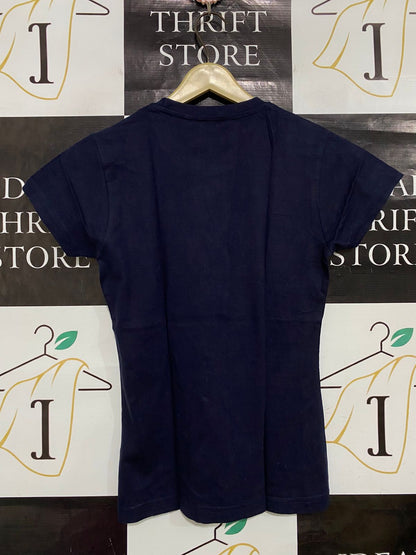 JBS WEAR |S| BUST 15| A31| NAVY BLUE "05 MILLENNIUM HEALTH CLUB" GRAPHIC T-SHIRT