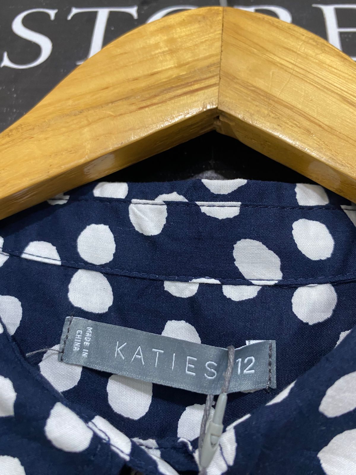 KATIES |M| BUST 21| A31| NAVY BLUE "05 MILLENNIUM HEALTH CLUB" GRAPHIC T-SHIRT
