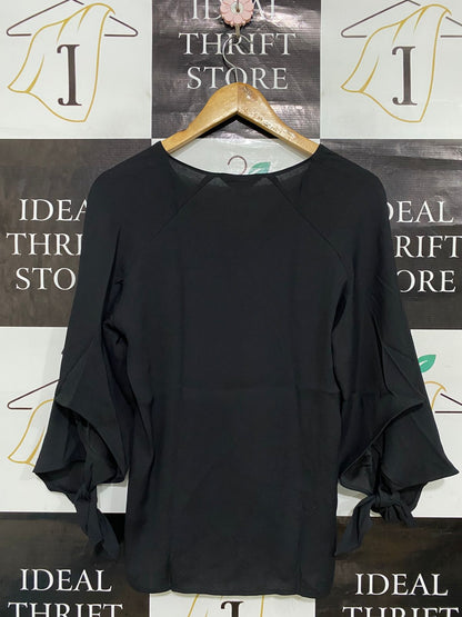 VERONIKA MAINE |S| BUST 17| A31| MAINE BLACK V-NECK TIE-SLEEVE BLOUSE